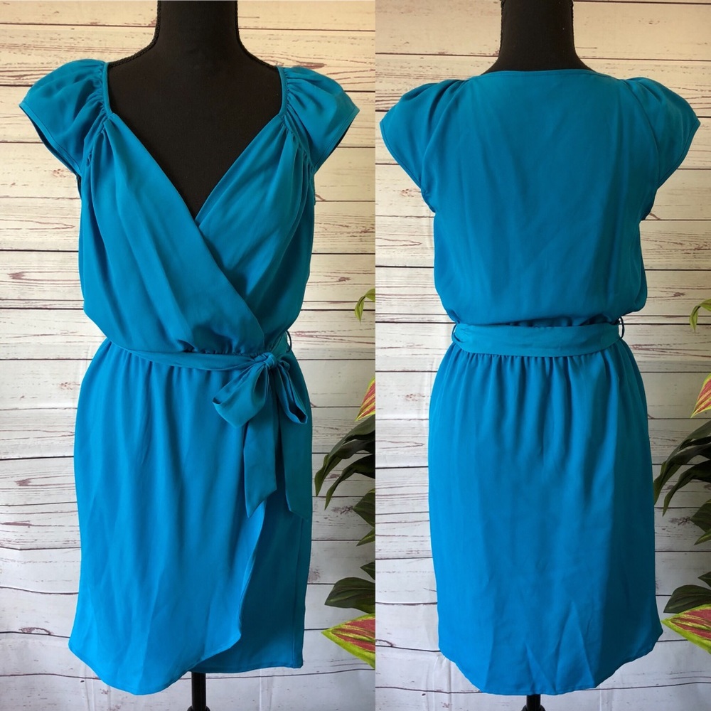 BEBE Turquoise Aqua Wrap Style Summer Spring Dress